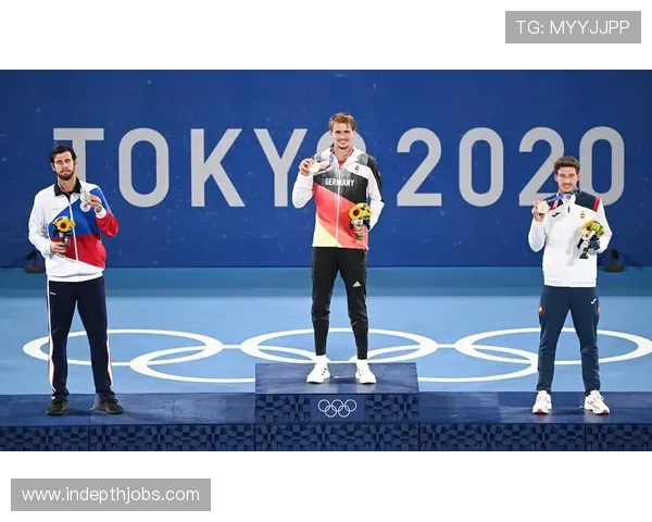 兹维列夫时隔一年再夺冠军